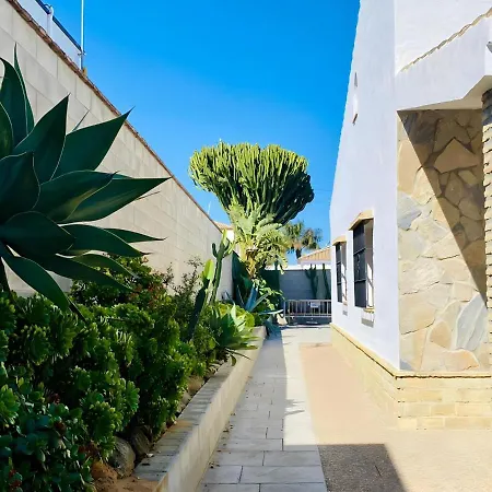 Dos Separados Con Piscina Privada Cada Uno - Perfectos Grupos Grandes Cerca Del Pueblo Conil De La Frontera