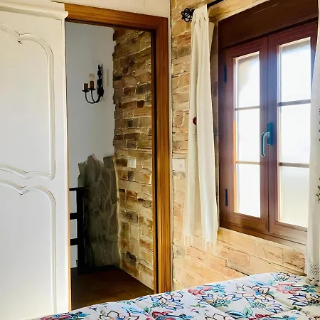 Dos Separados Con Piscina Privada Cada Uno - Perfectos Grupos Grandes Cerca Del Pueblo Holiday home *