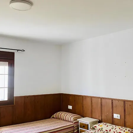 Holiday home Dos Separados Con Piscina Privada Cada Uno - Perfectos Grupos Grandes Cerca Del Pueblo
